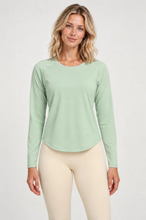 WEARHUB Polyester-Spandex Mesh-Back Relaxed Long-Sleeve Top — Light Sage, front view