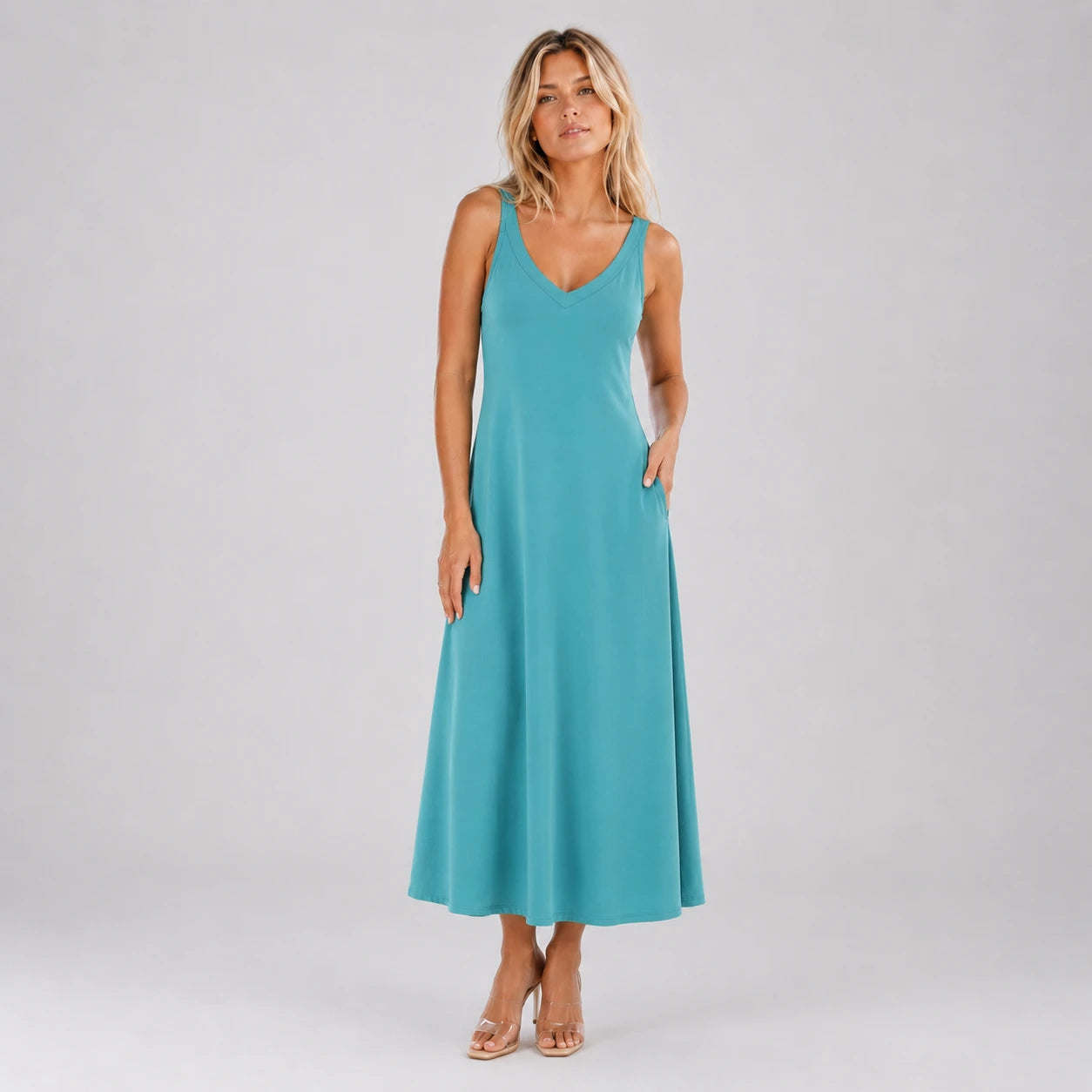 Sleeveless V-Neck Midi Dress WHD0606075