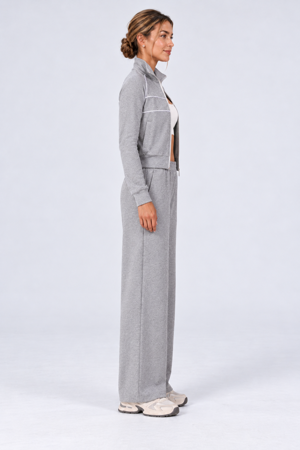 WEARHUB Cotton-Spandex High-Waist Relaxed-Fit Active Pants — Heather Grey, side view