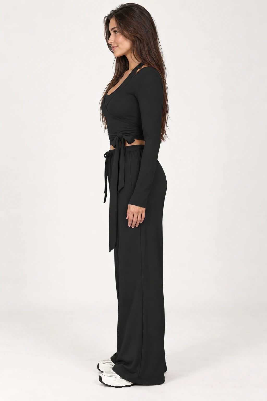 WEARHUB Polyester-Spandex Brushed Three-Piece Active Set — WHZ046 — product, side view